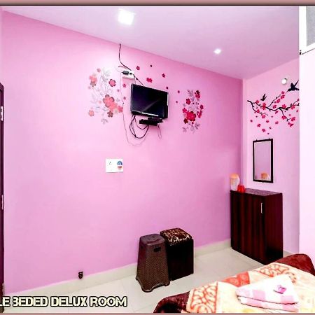 Mansarovar Guest House อุจเจน ภายนอก รูปภาพ