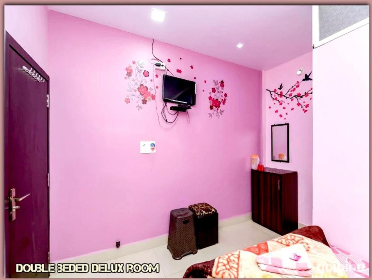Mansarovar Guest House อุจเจน ภายนอก รูปภาพ